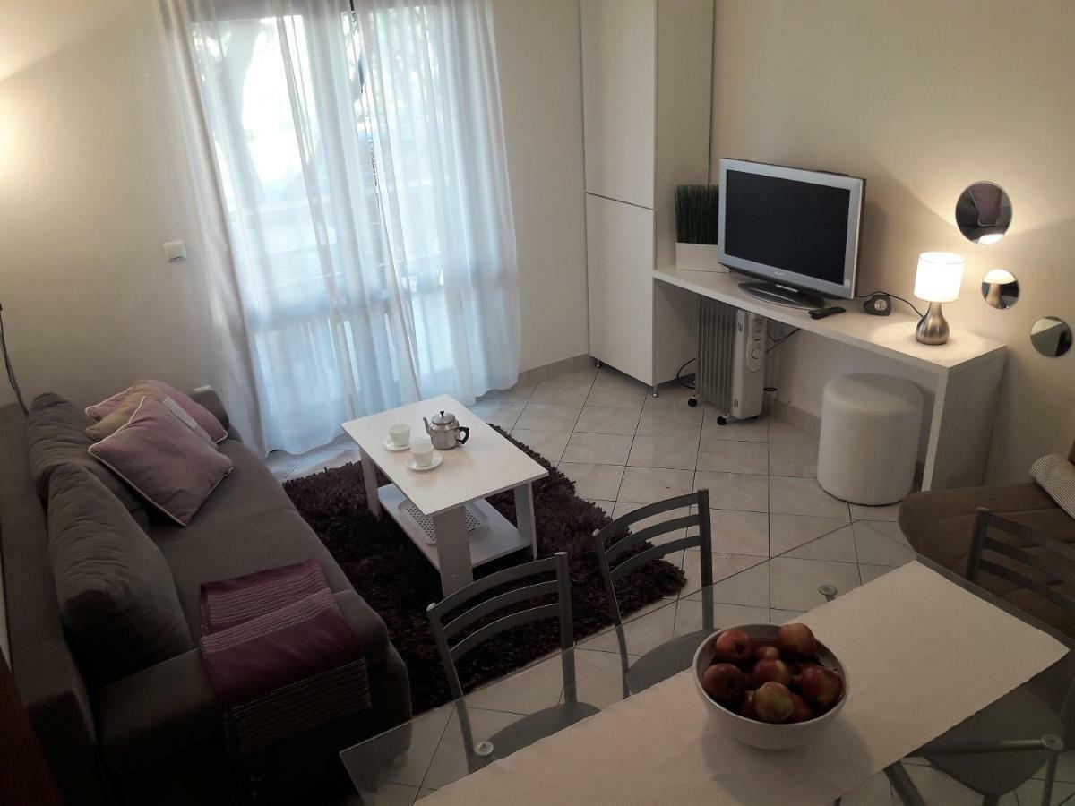 Apartments Ane Sukosan Ngoại thất bức ảnh